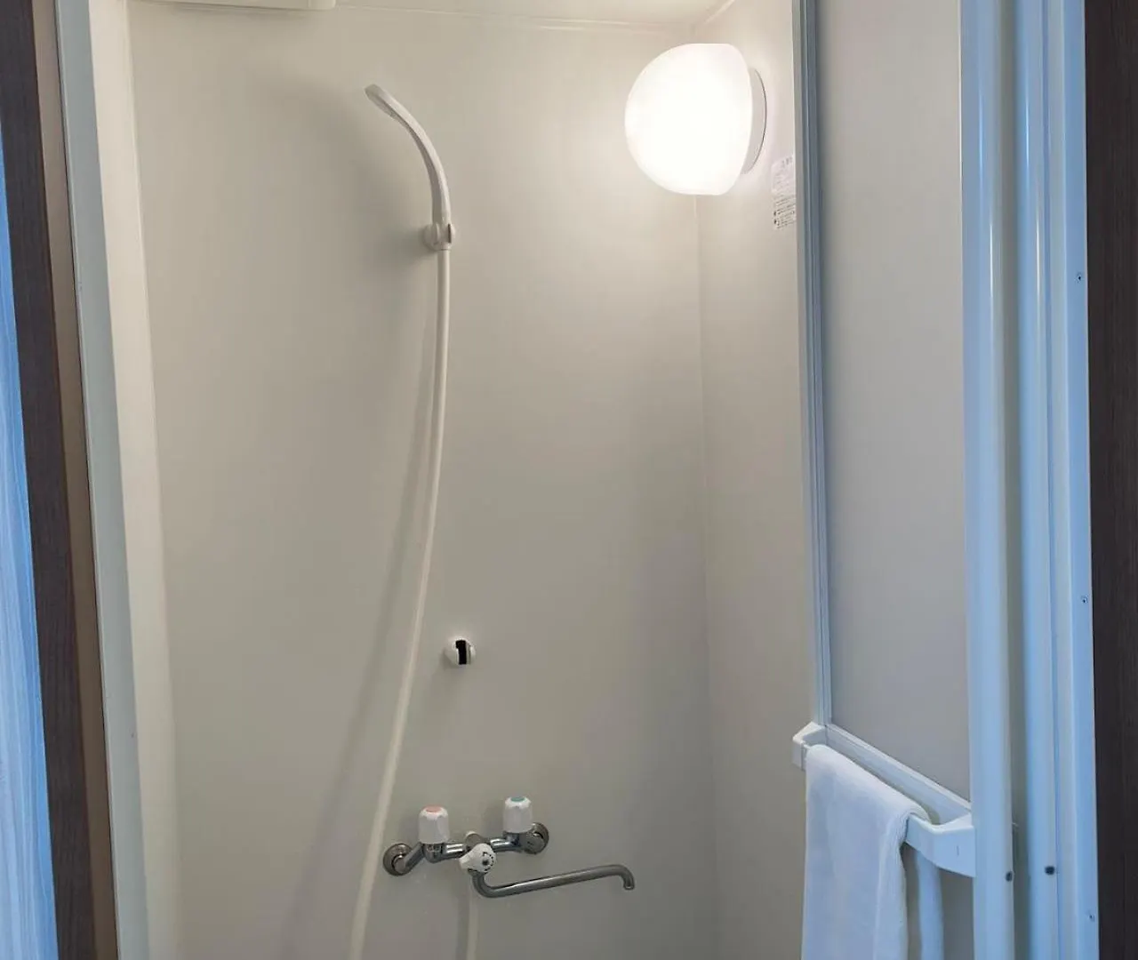 F House Tennoji Oszaka