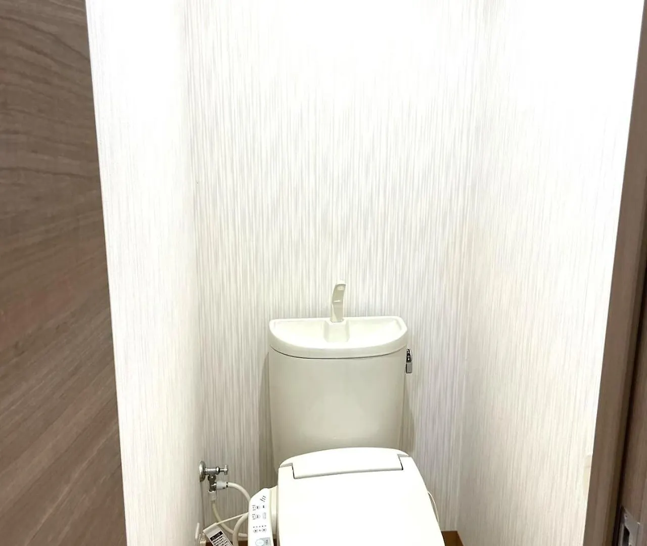 F House Tennoji Oszaka